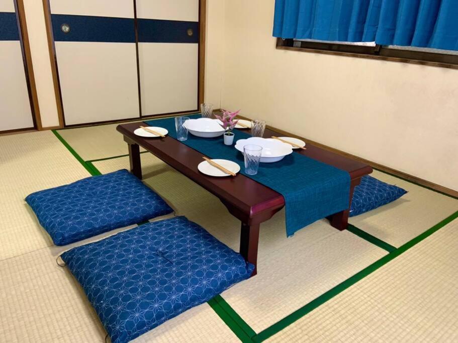 Apartment メゾン八千代102