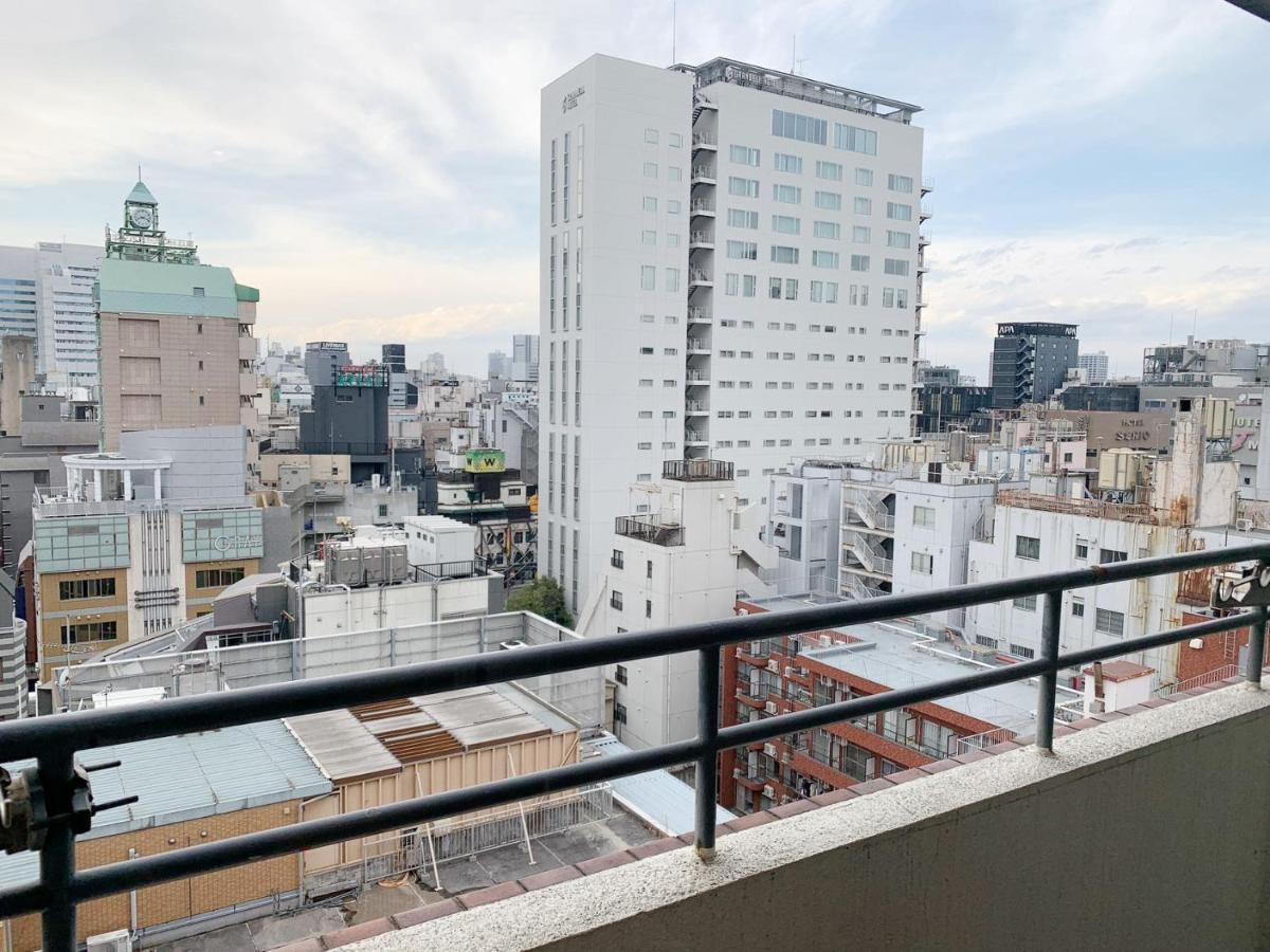Shinjuku Kabukicho 2-minute Walk: Modern 2-bedroom