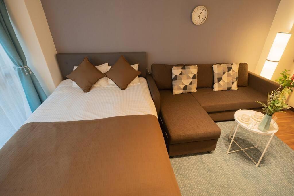 Apartment 新宿歌舞伎町new Design Apartment！駅3分钟！最大5人可！無料モバイルwi-fi！ Tokyo