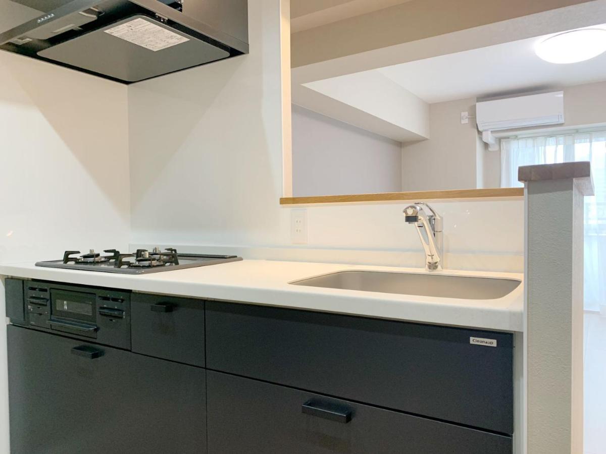 Apartment Shinjuku Kabukicho 2-minute Walk: Modern 2-bedroom