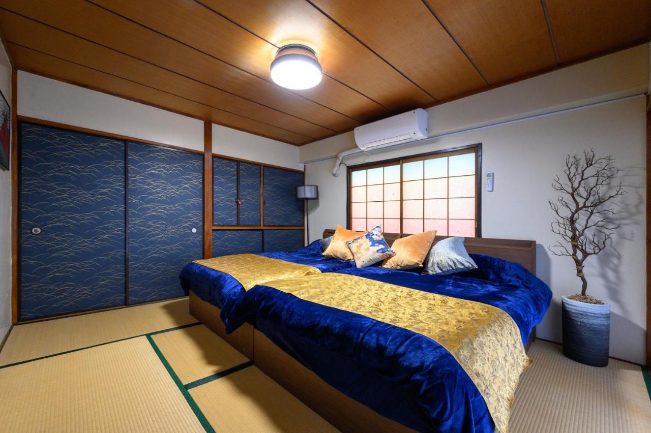 Premier Shinjuku Akebonobashi Front Apartment