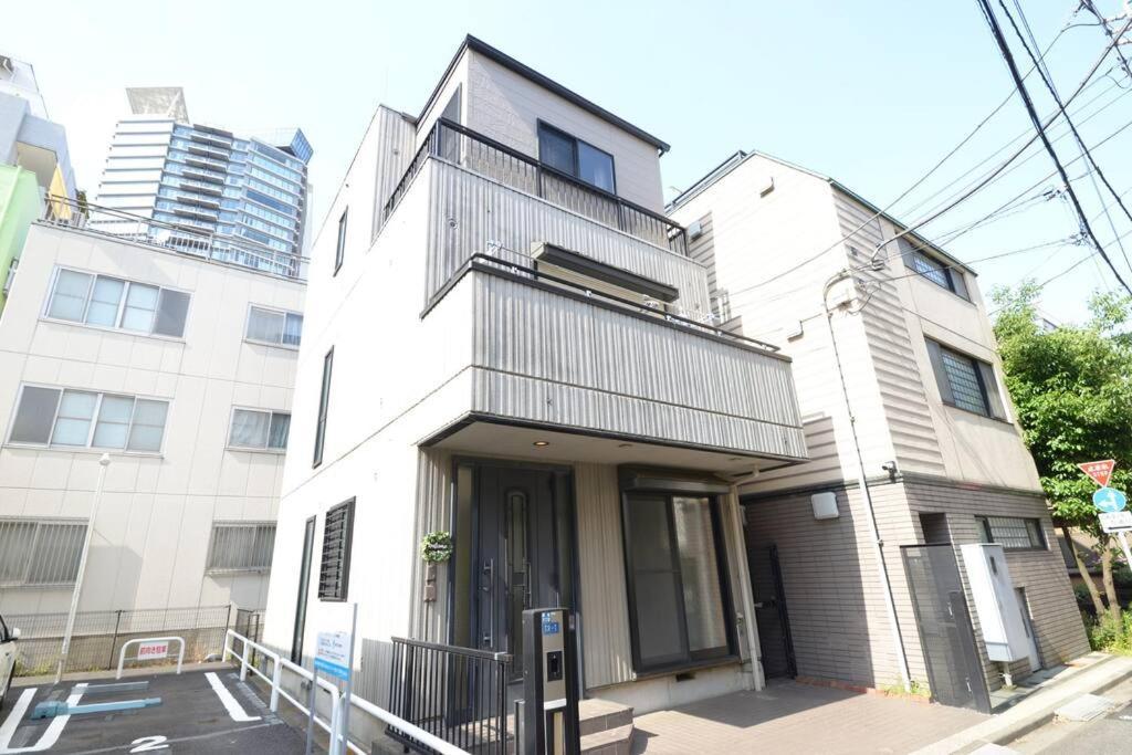 La3 Annex 新宿三階建て一軒家 Holiday home *