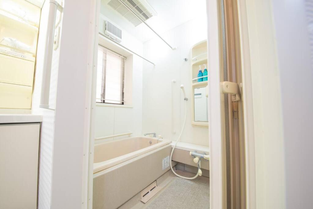 La3 Annex 新宿三階建て一軒家 * Tokyo