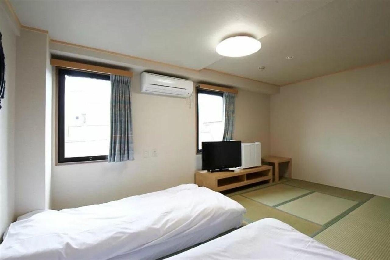 Hotel Empire In Shinjuku