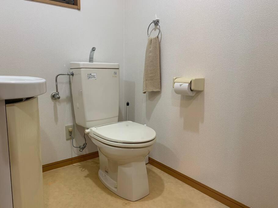 Compact 2dk In West Shinjuku Apartment *
