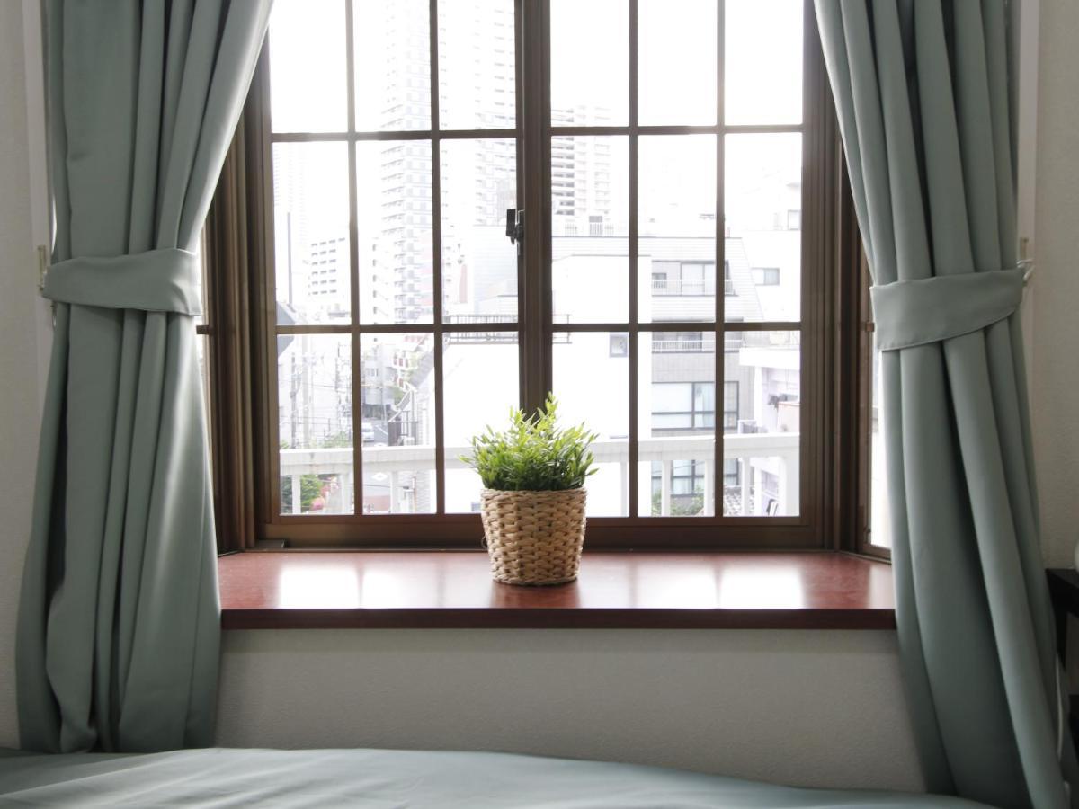渡邉ビル Apartment