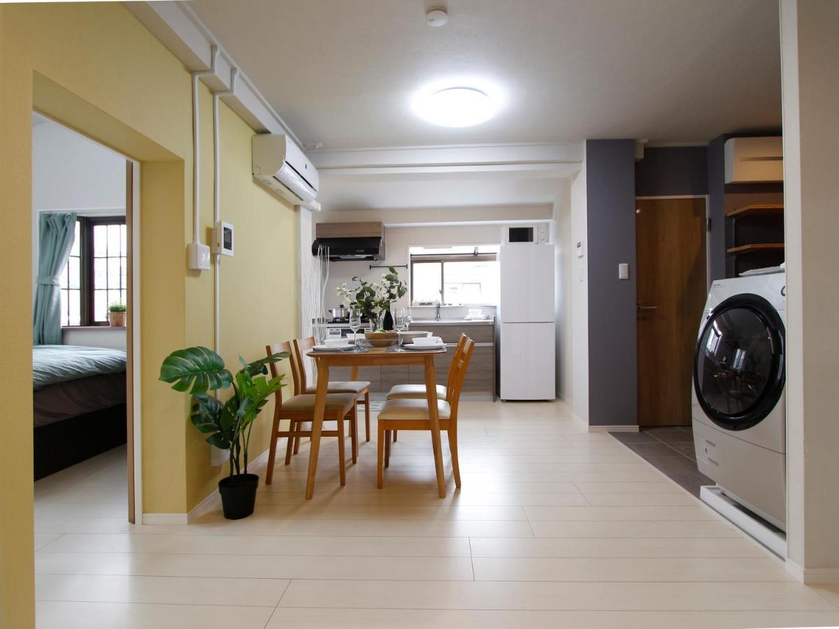 渡邉ビル Apartment