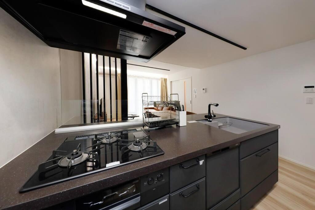Apartment Togoshi Ginza House *
