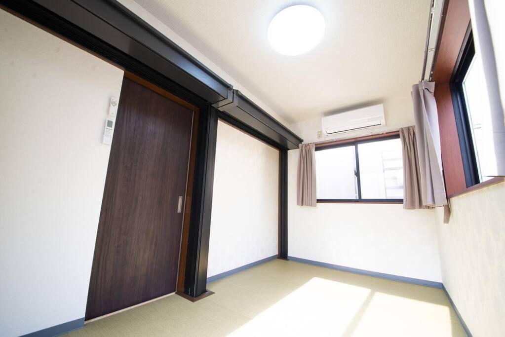La3 Annex 新宿三階建て一軒家 * Tokyo