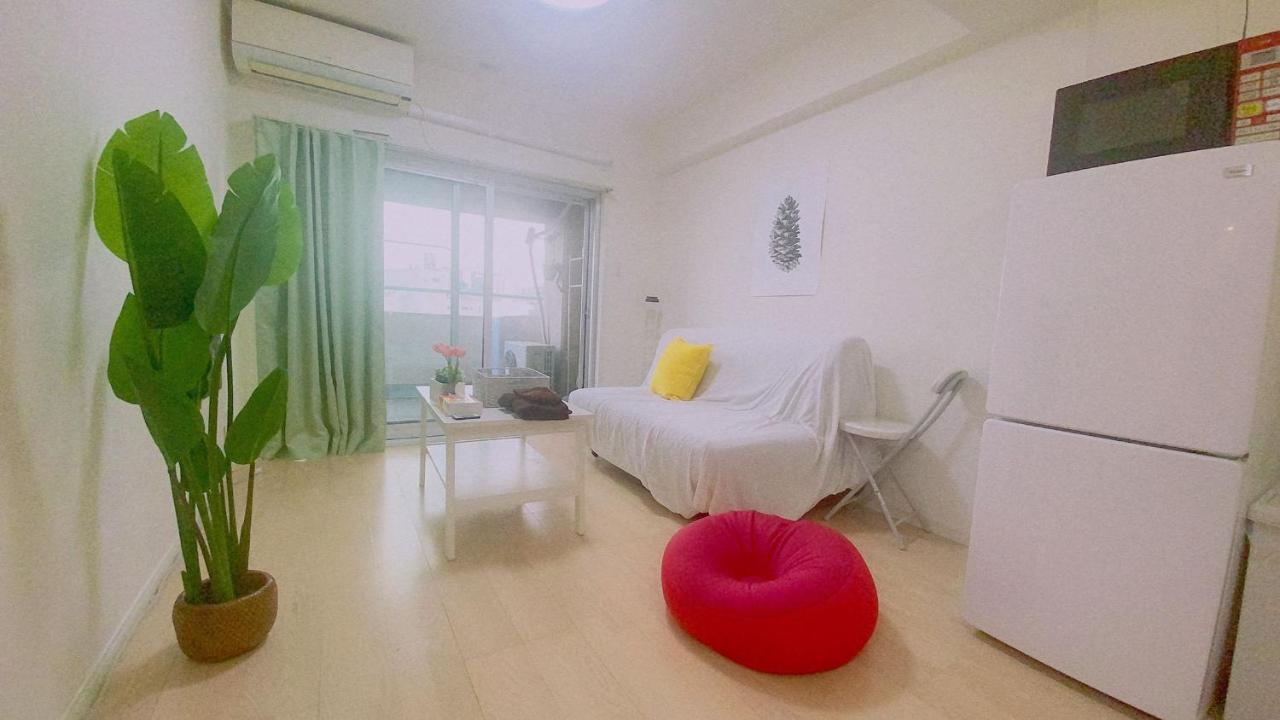Chic And Contemporary Trendy In The Heart Of The Dyoyy Tokyo