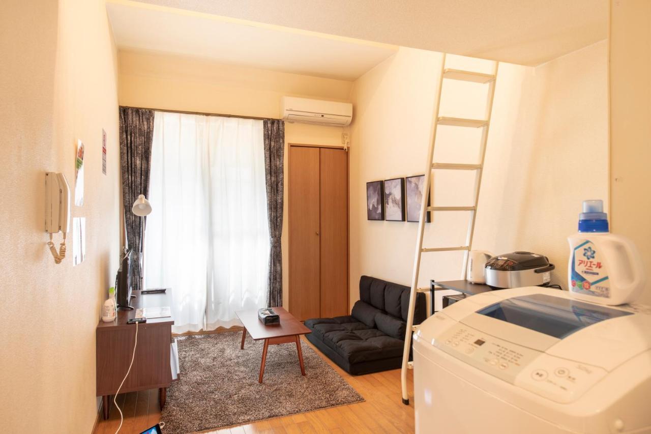 Toho Building Apartment *