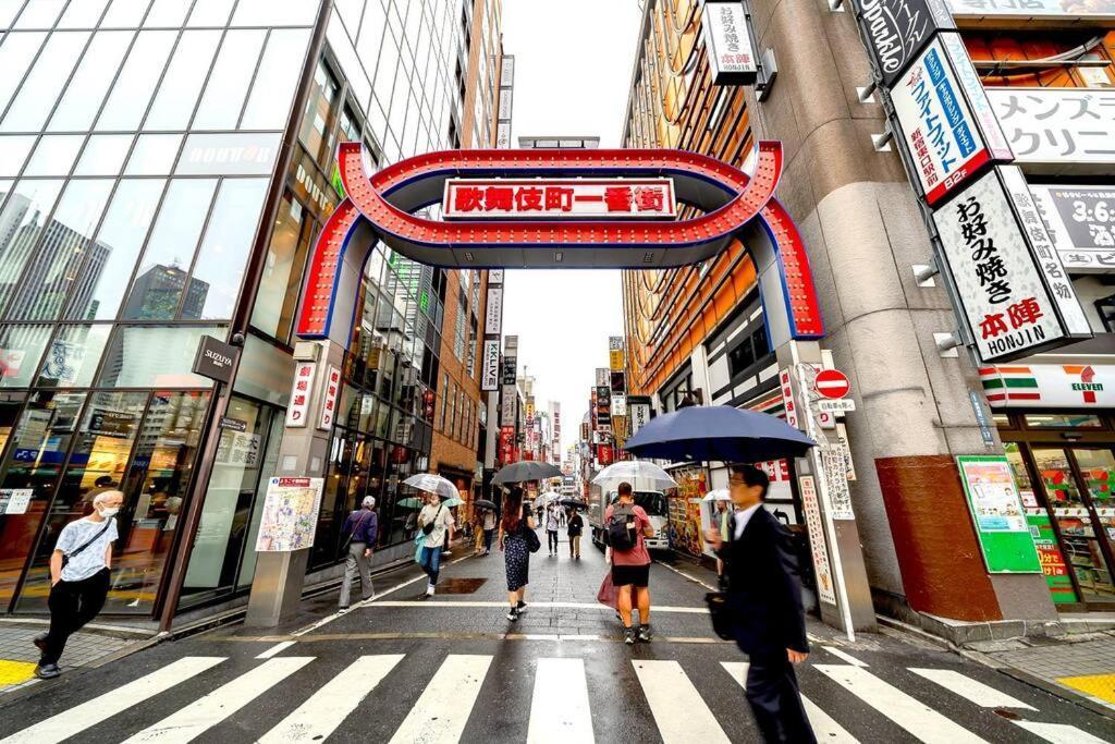 ガイア歌舞伎町 * Tokyo