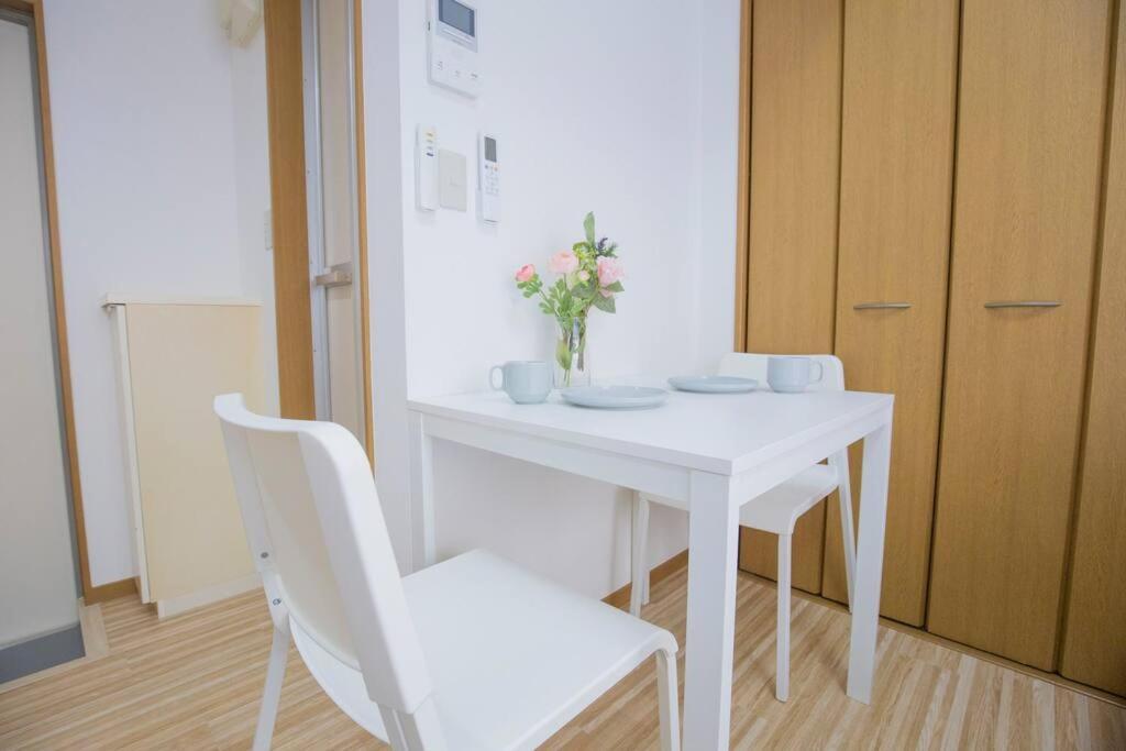 Apartment 閑静な住宅街_暖かく居心地の良いデザイン Eos-j Tokyo