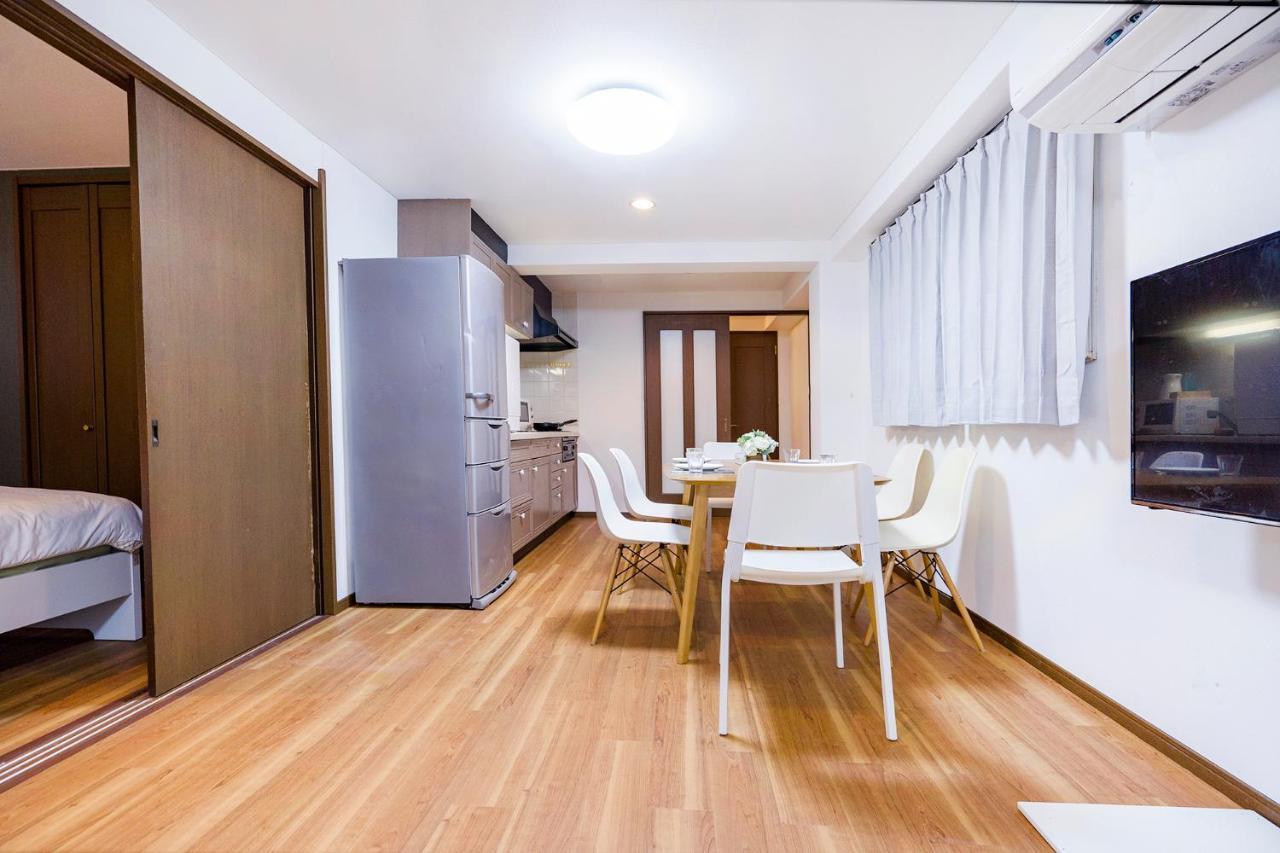 Apartment 10ppl Shinjuku Gyoen丶 National Garden丶 Kabukicho丶 Shinjuku Station丶 Golden Gai丶 Metropolitan Government Building Eow4 *