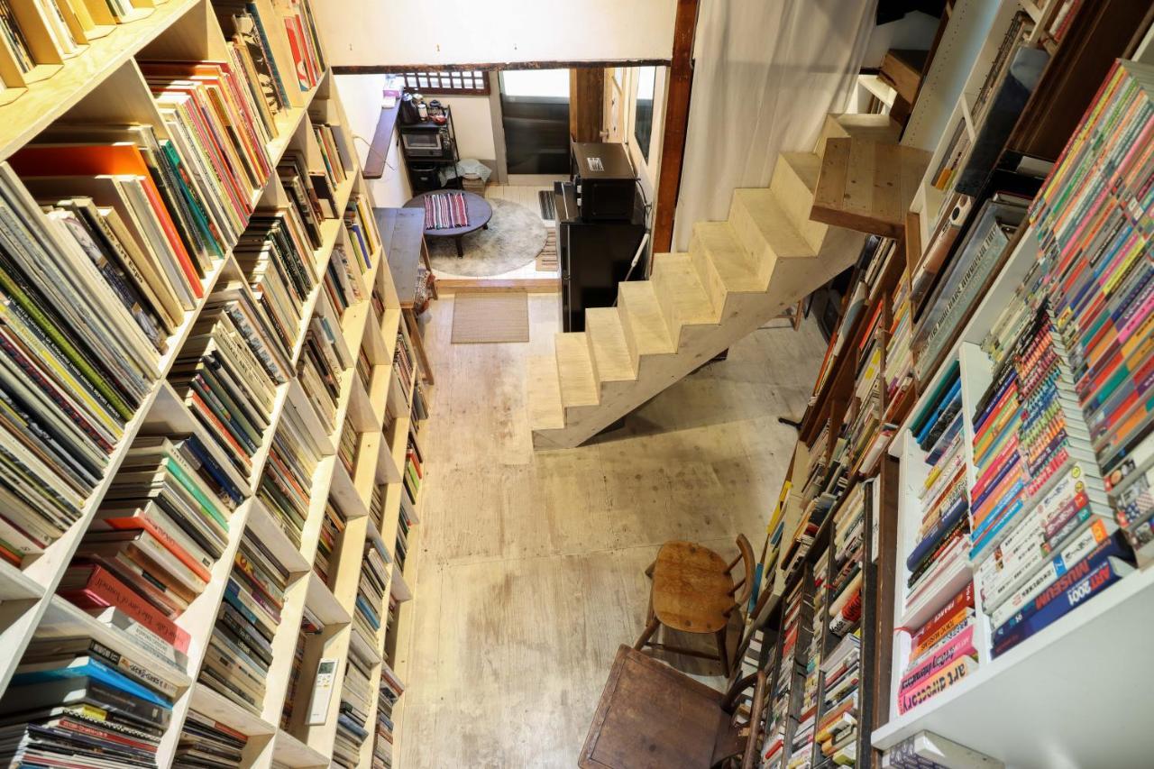 Guest house Kab Library And Residency 想像力の羽をもつ古民家長屋 *