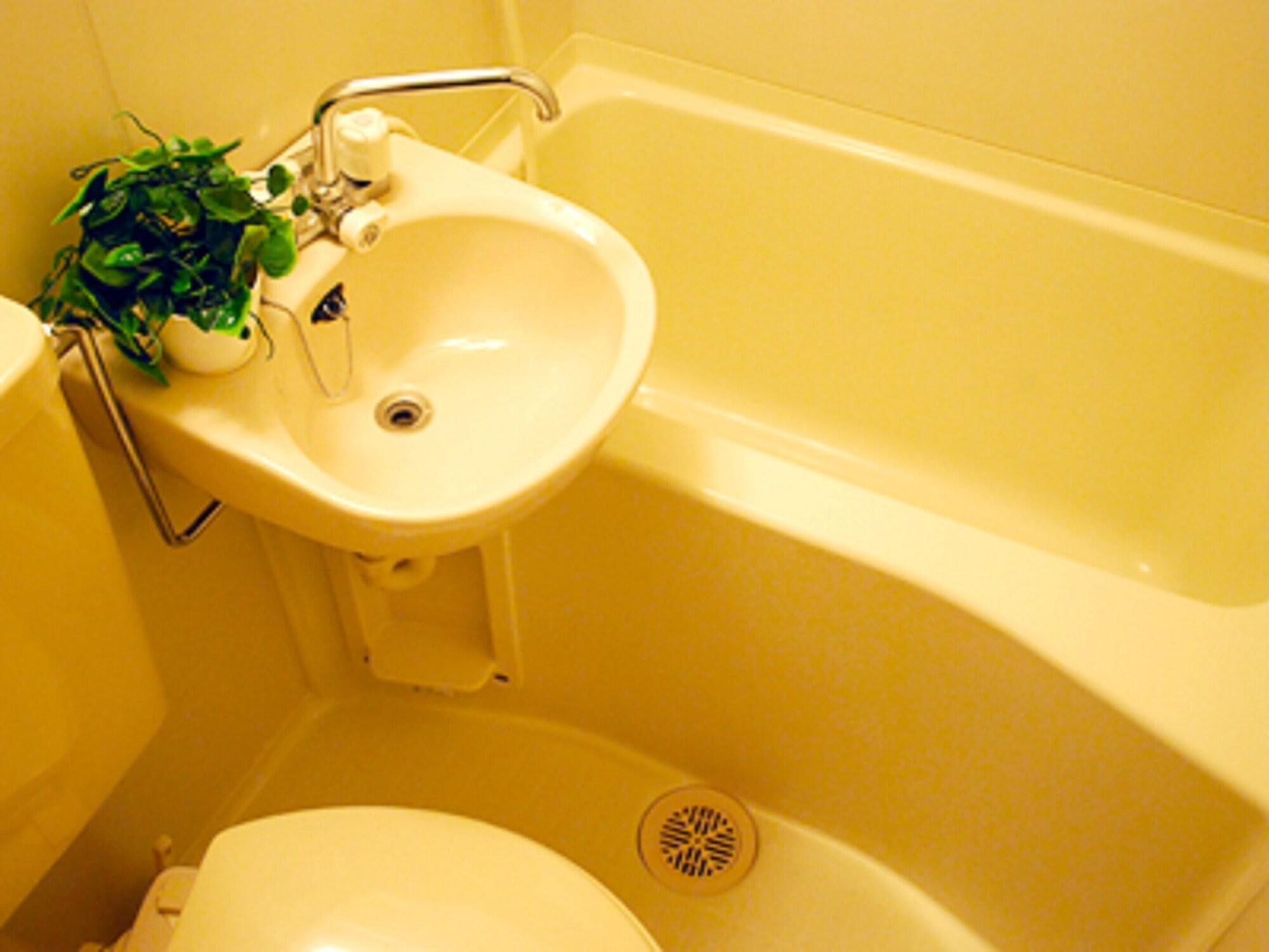 Livemax Budget Higashi Ueno Hotel
