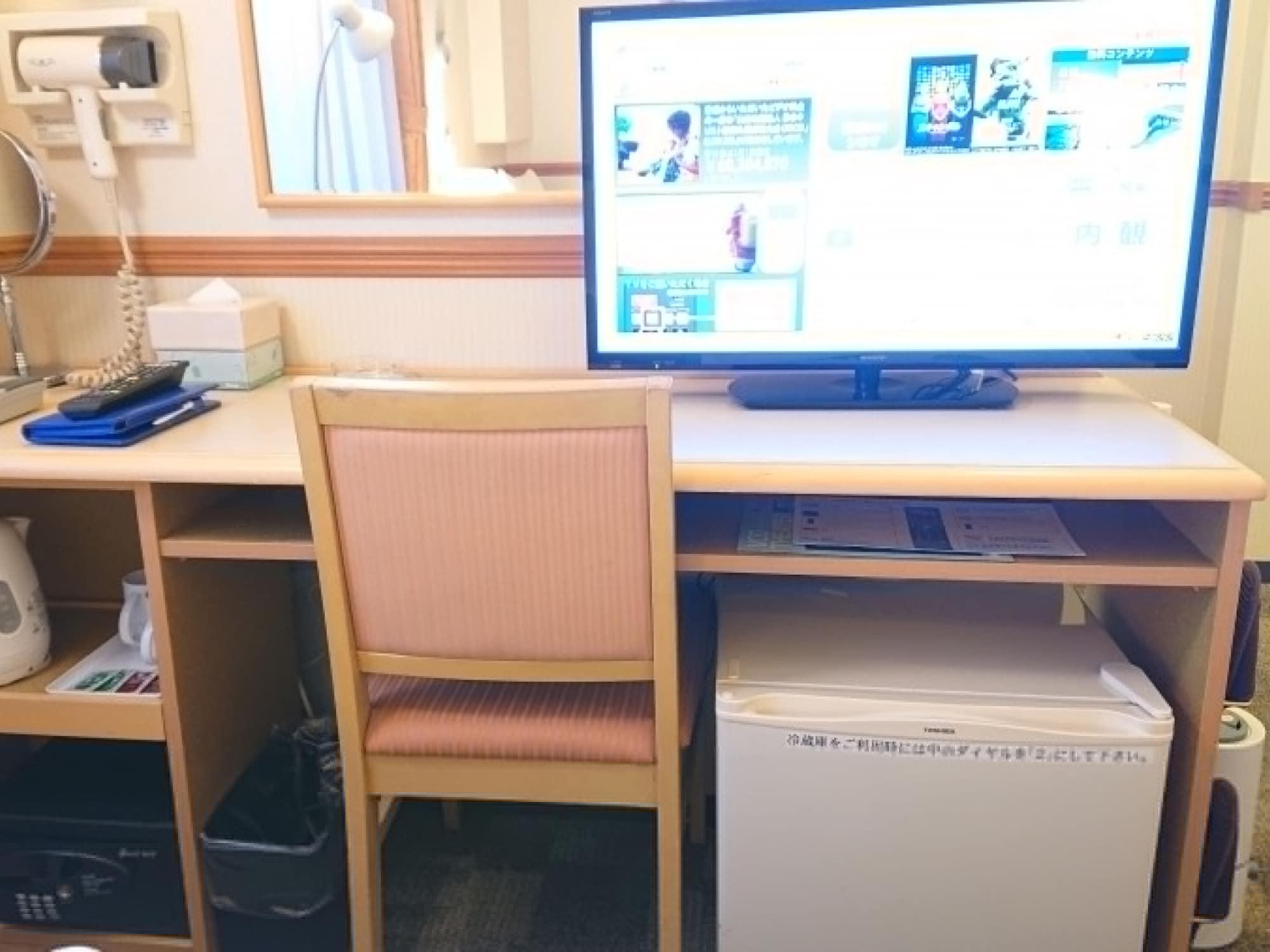 Toyoko Monzen-nakacho Eitaibashi Hotel