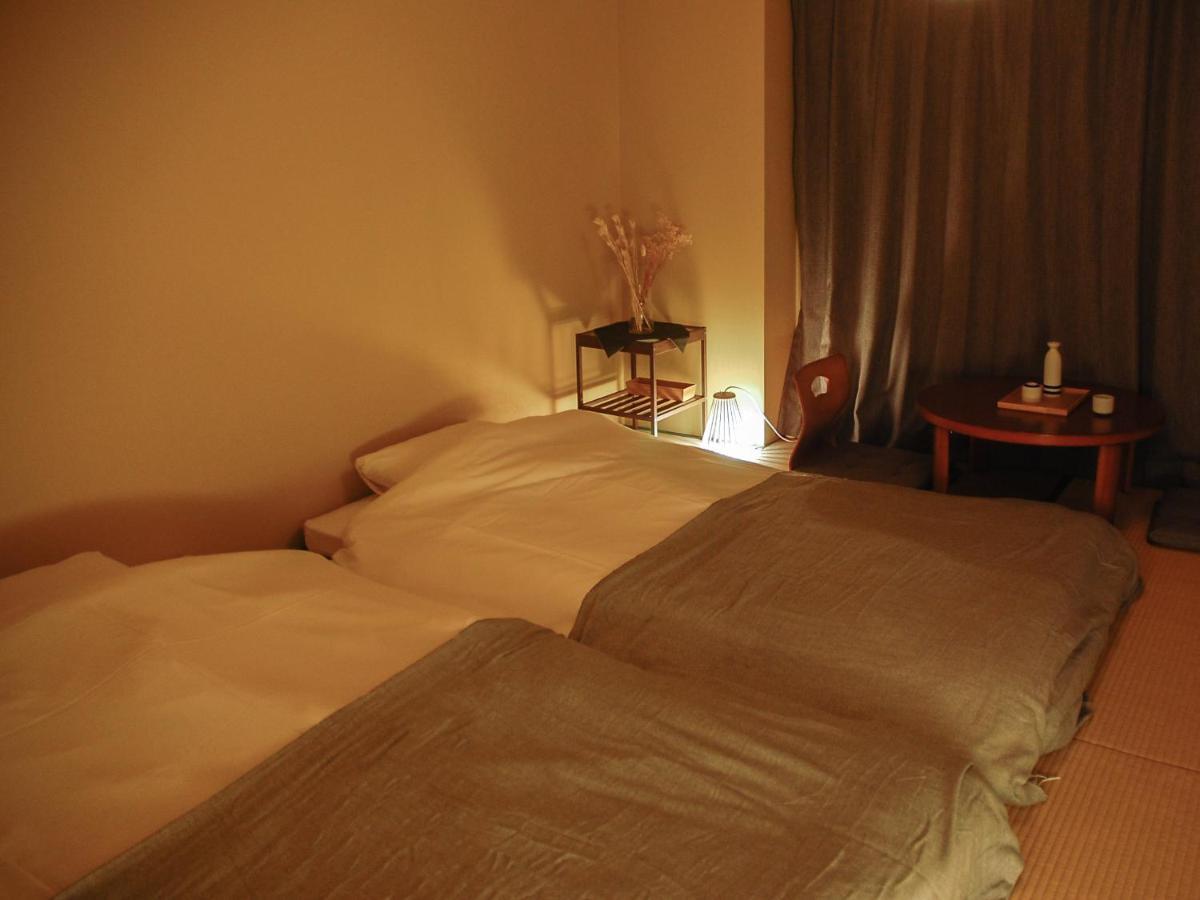 Apartment サンモールクレスト *