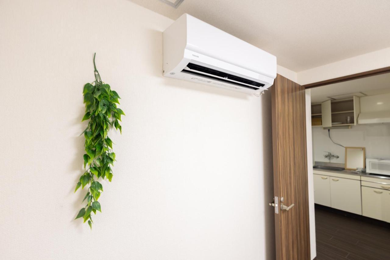 Apartment East Shinjuku Triplex: 3-bedroom With Shared Shower