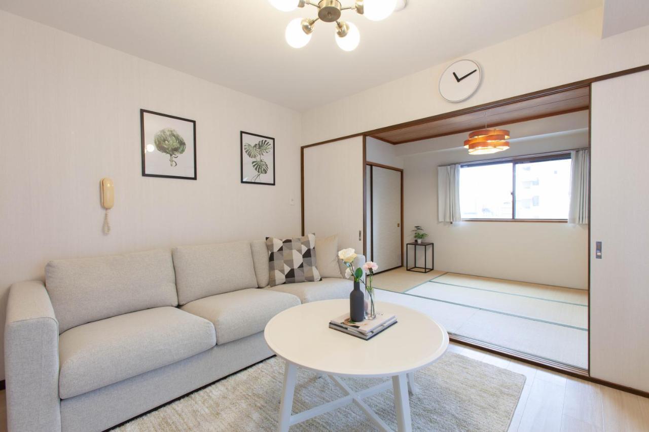 Second Hojo Building Apartment Tokyo