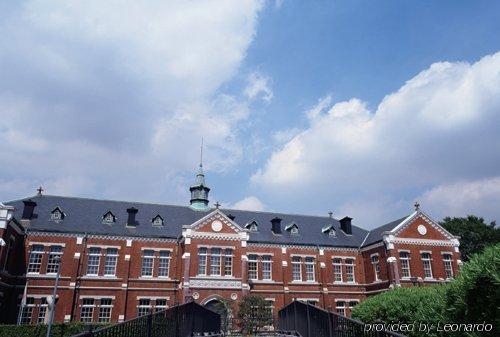 Suidobashi Grand Hotel 3*