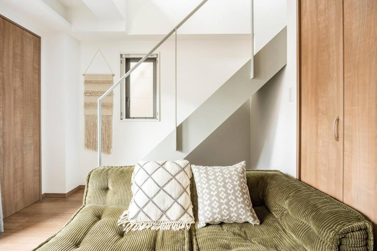 上野駅徒歩５分シングルベッド４台+ソファベッド２台 1ldk Apartment *