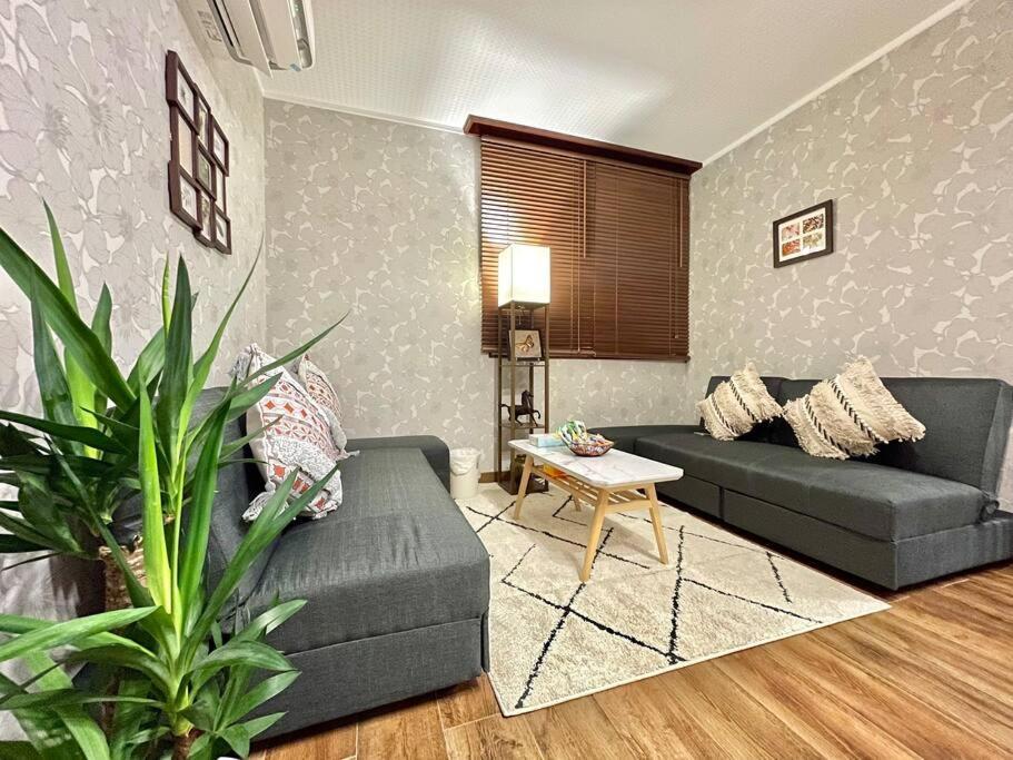 新規リフォーム戸建/バス徒歩1分/子供遊びスペース/ネットtv Apartment