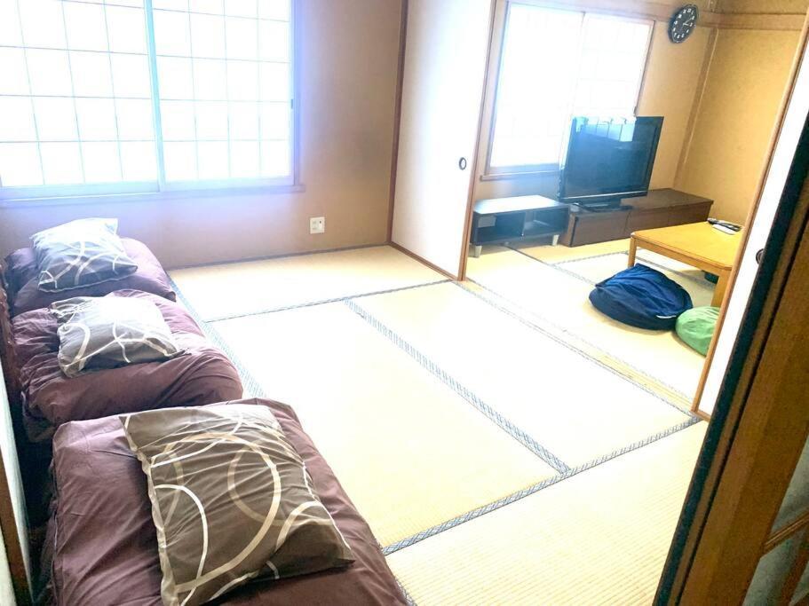 Kd House 301 *
