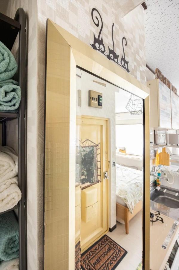 Secret House 201 Apartment *