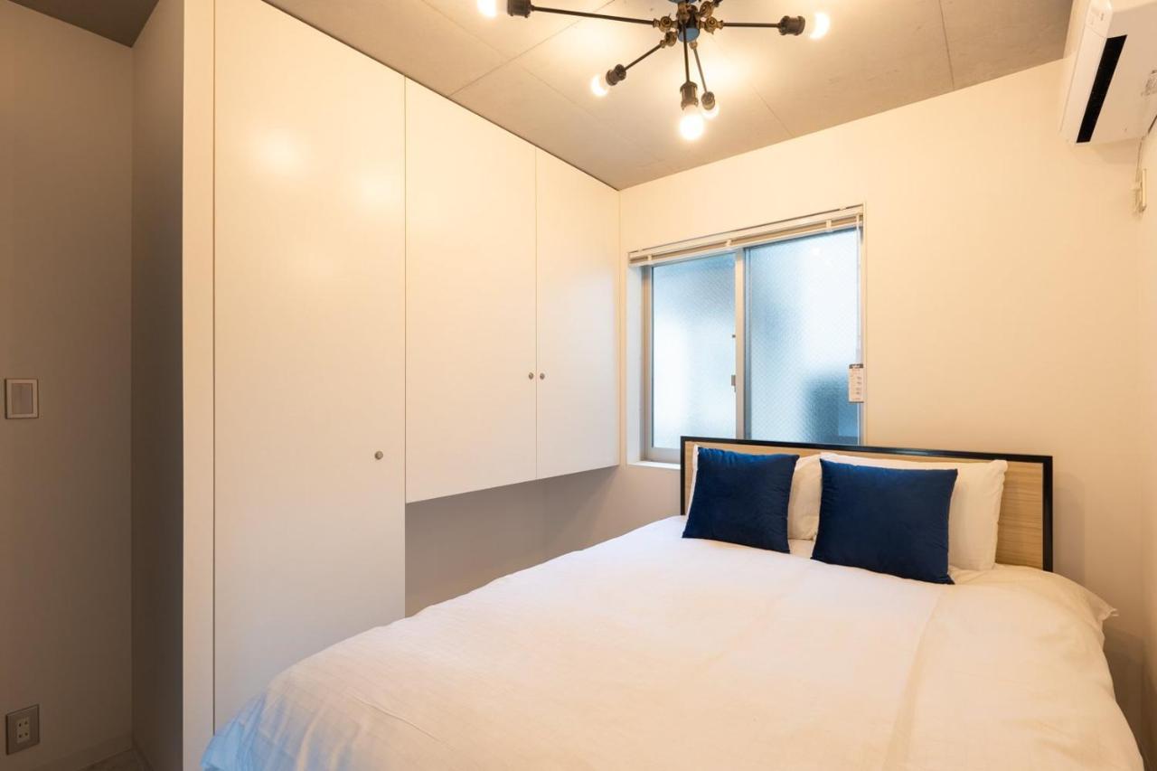 Luxe Minami Aoyama Apartment *
