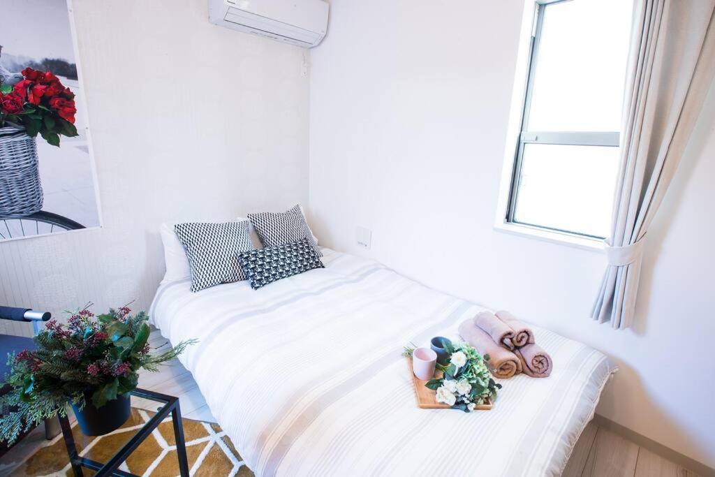 Apartment Comma House Nishi-ikebukuro 201+301 Tokyo