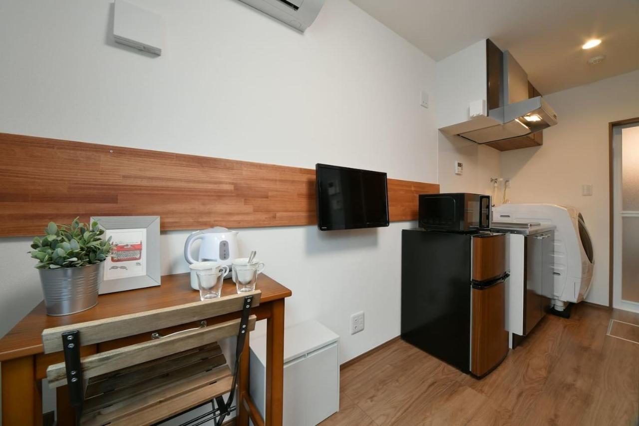 Style Wood Sangenjaya - Vacation 68724v Apartment