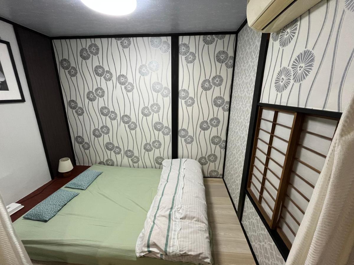 Lucky Hotel