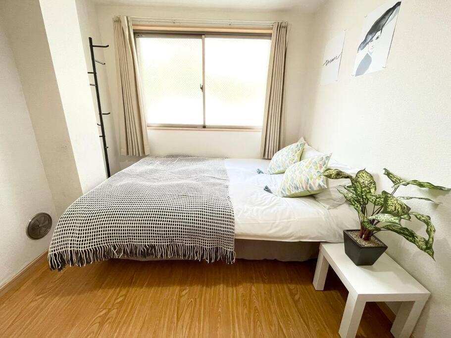Comma House Takadanobaba 101+102 Apartment *