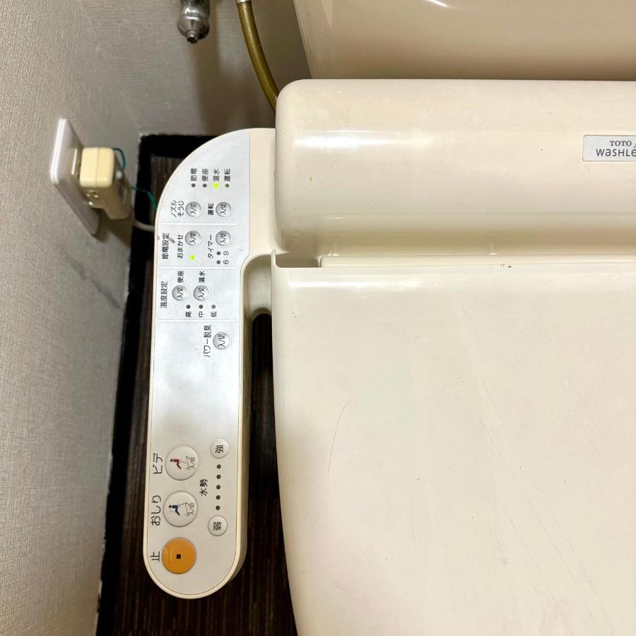 Apartment Ueno レトロ花2-5人山手線3分 上野浅草銀座近い 御徒町駅3分 アメ横3分 上野駅10分 上野広小路駅3分 湯島駅2分 レトロ和風畳寝室 Tokyo