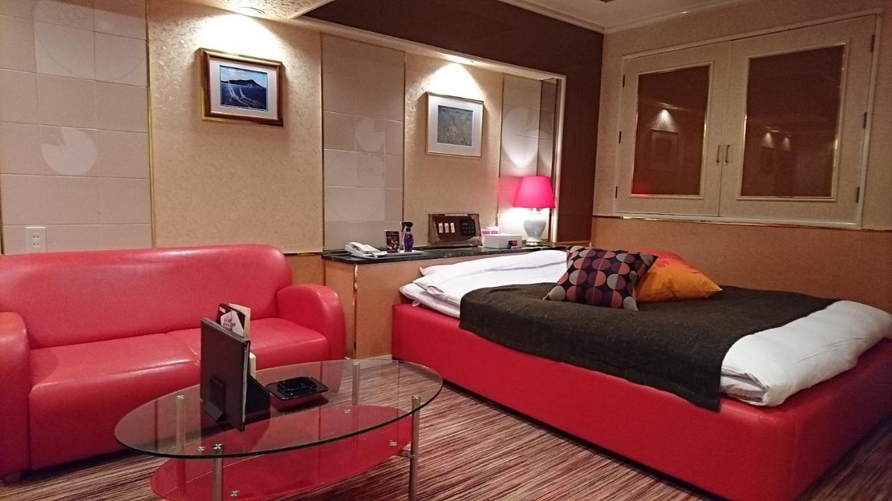Savoy - Adult Only Love hotel *