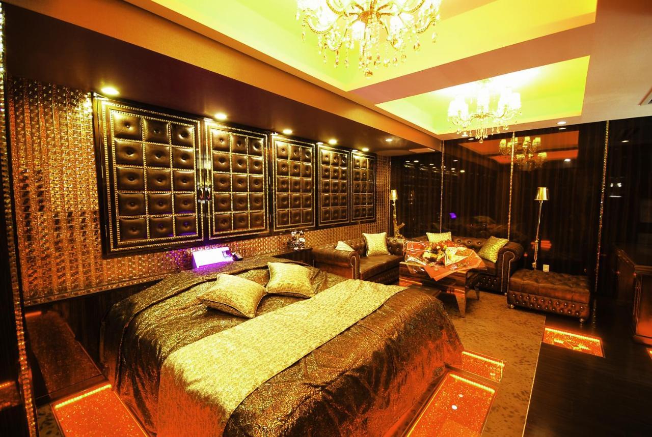 Love hotel Sara Kinshicho (adults Only)