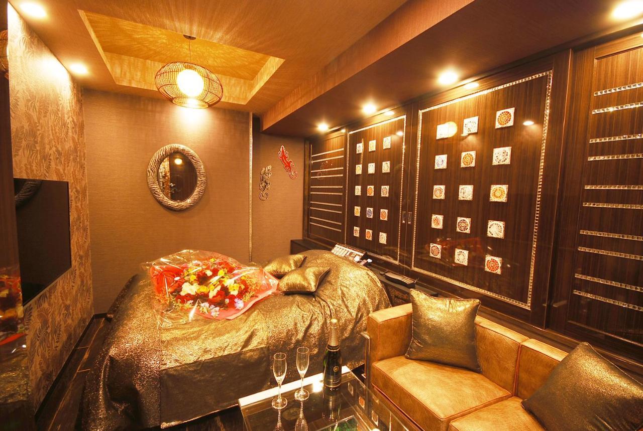 Love hotel Sara Kinshicho (adults Only) *