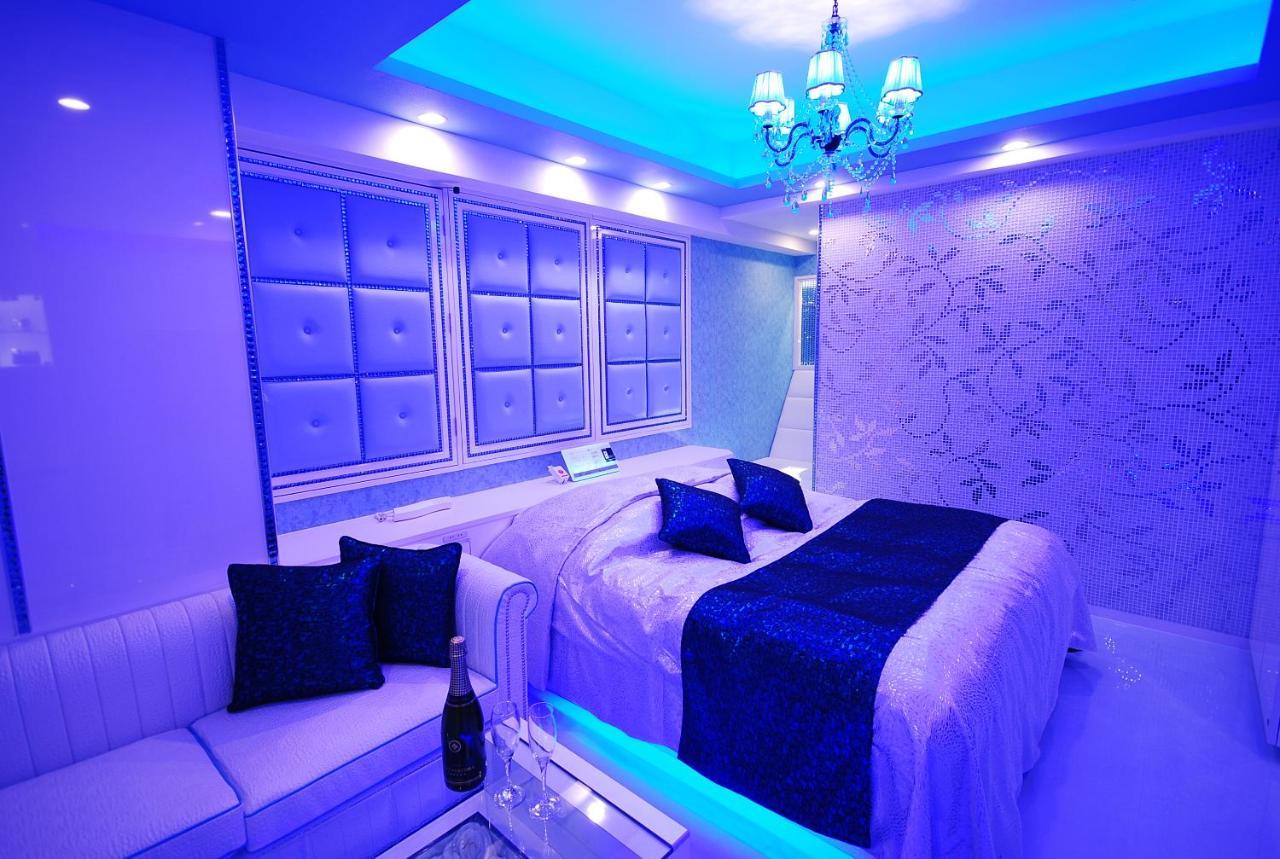 Love hotel Sara Kinshicho (adults Only) *