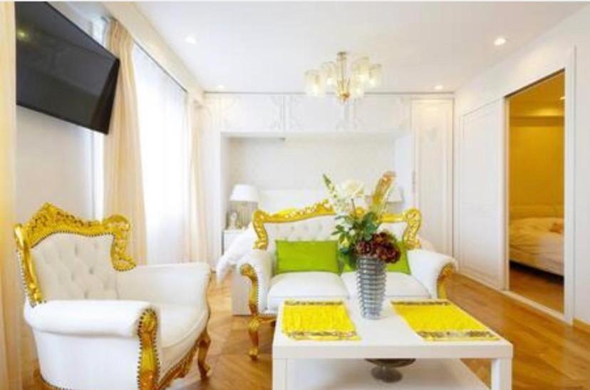 Reimi Mondo401-8720 Aparthotel *