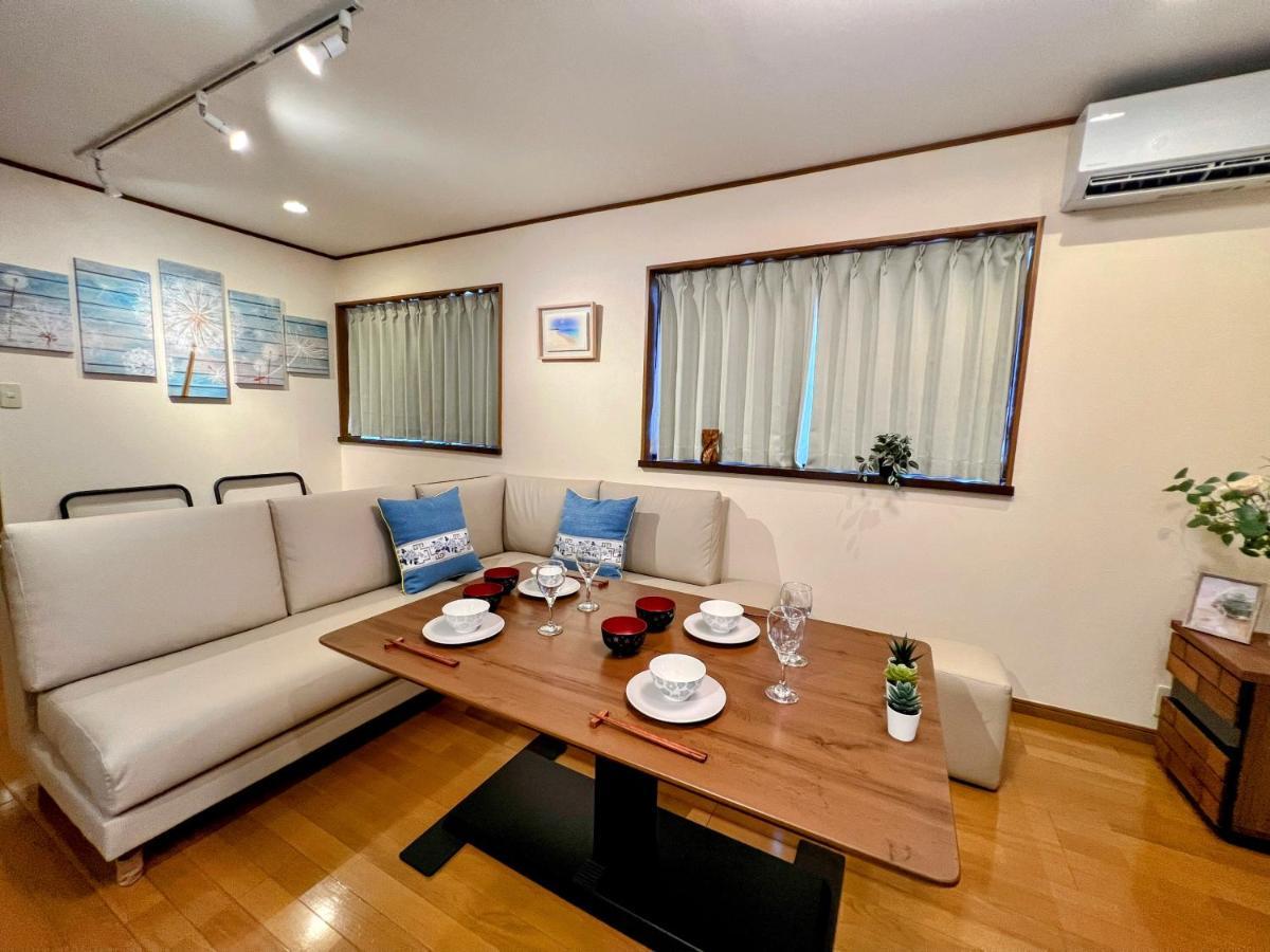 Apartment Value Stay, Immerse In Local Culture, Prime Location & Fast Wifi *