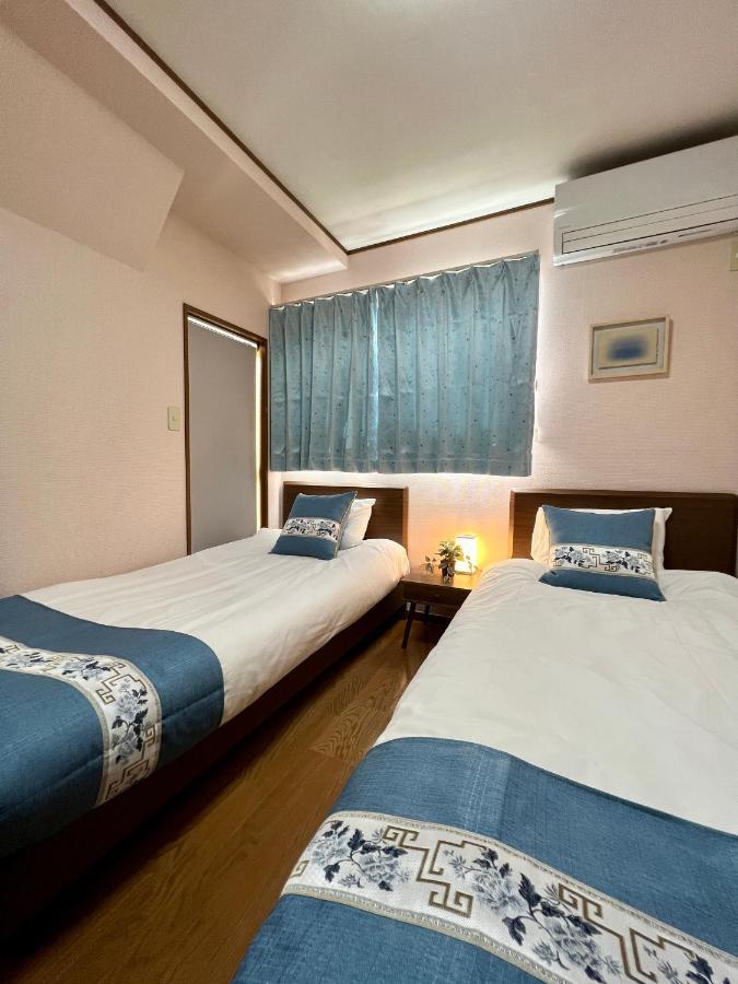 Value Stay, Immerse In Local Culture, Prime Location & Fast Wifi * Tokyo