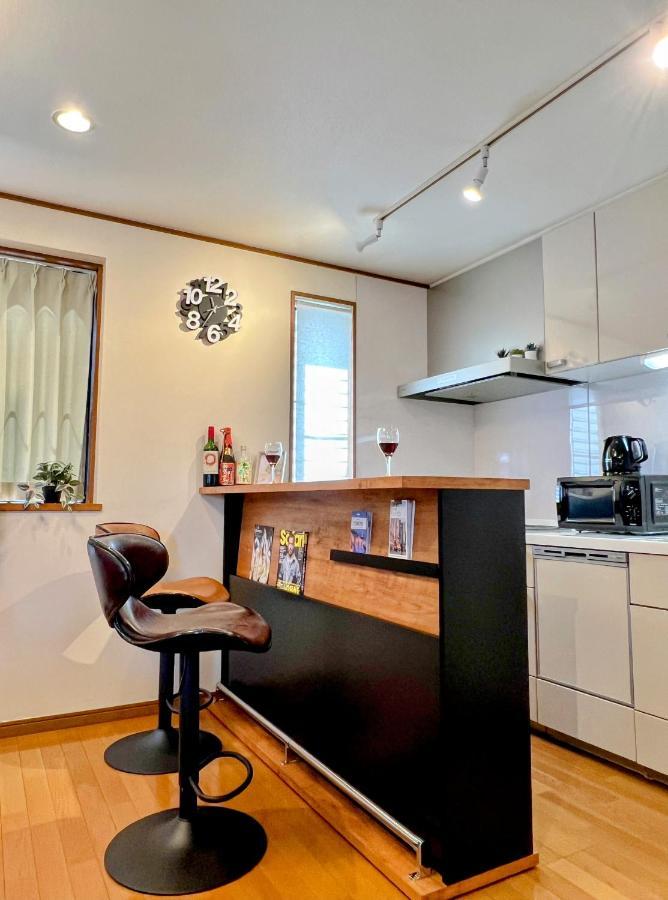 Value Stay, Immerse In Local Culture, Prime Location & Fast Wifi Apartment