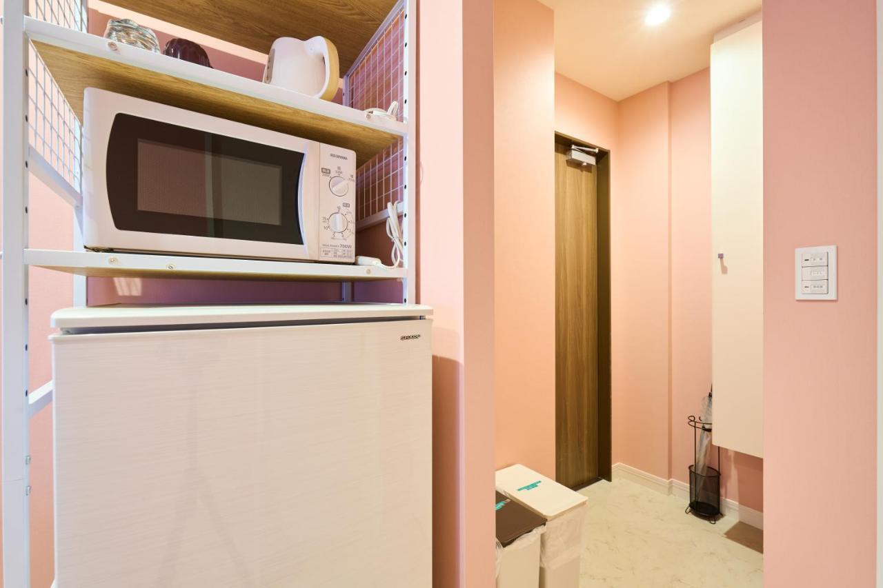Shinjuku Colorbee Pretty House *