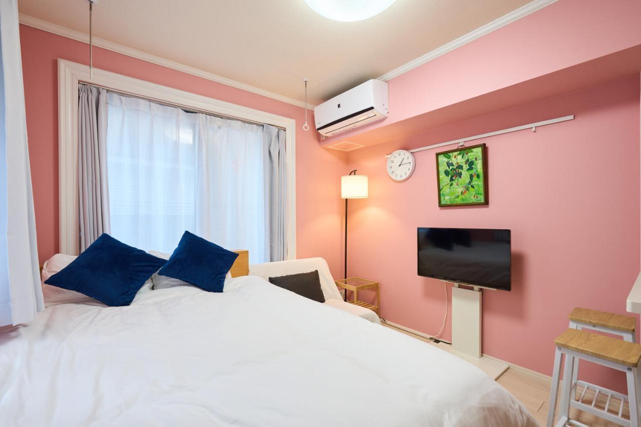 Shinjuku Colorbee Pretty House Tokyo