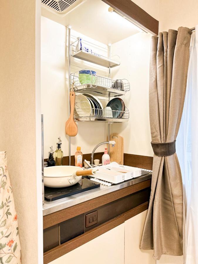 Family Or Business Travel 20 Percent Off 3 Minutes To Shinjuku Max 3 People Apartment