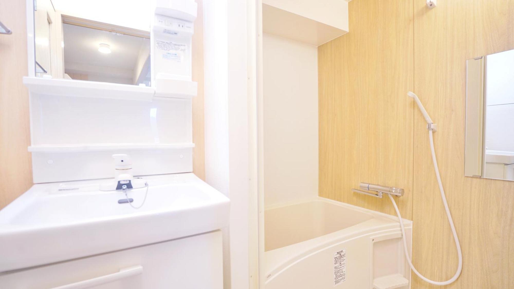 Cowcow Shinjuku Apartment
