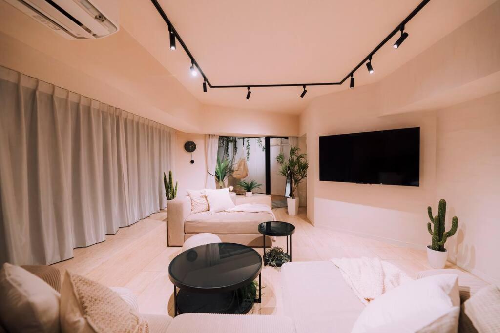 Holiday home One Shibuya Hill: Urban Oasis *