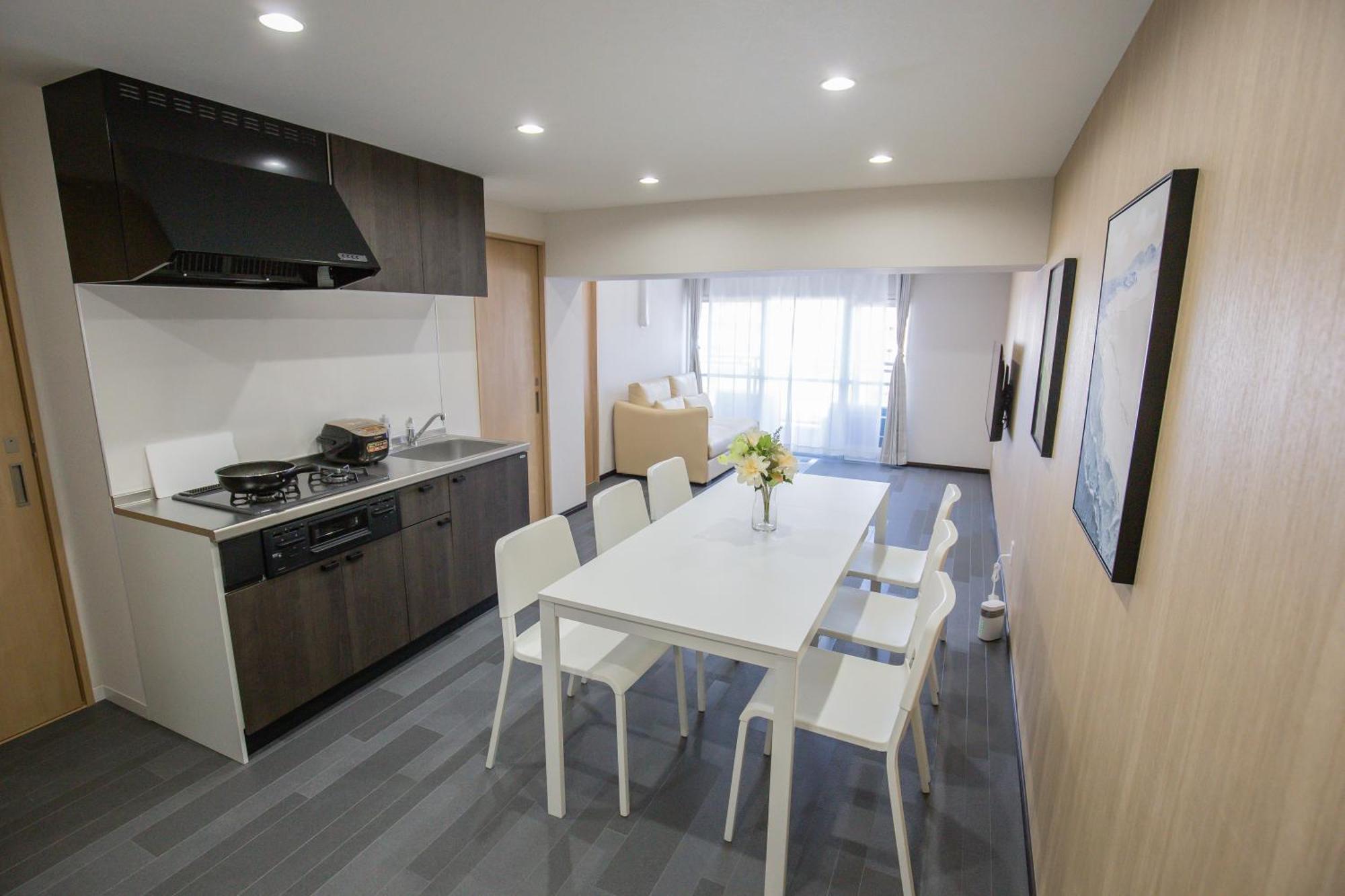 Apartment 1min Walk To Higashi Shinjuku Sta 8ppl Shinjuku Gyoen丶 National Garden丶 Kabukicho丶 Shinjuku Station丶 Golden Gai丶 Metropolitan Government Building Yyoqa Tokyo