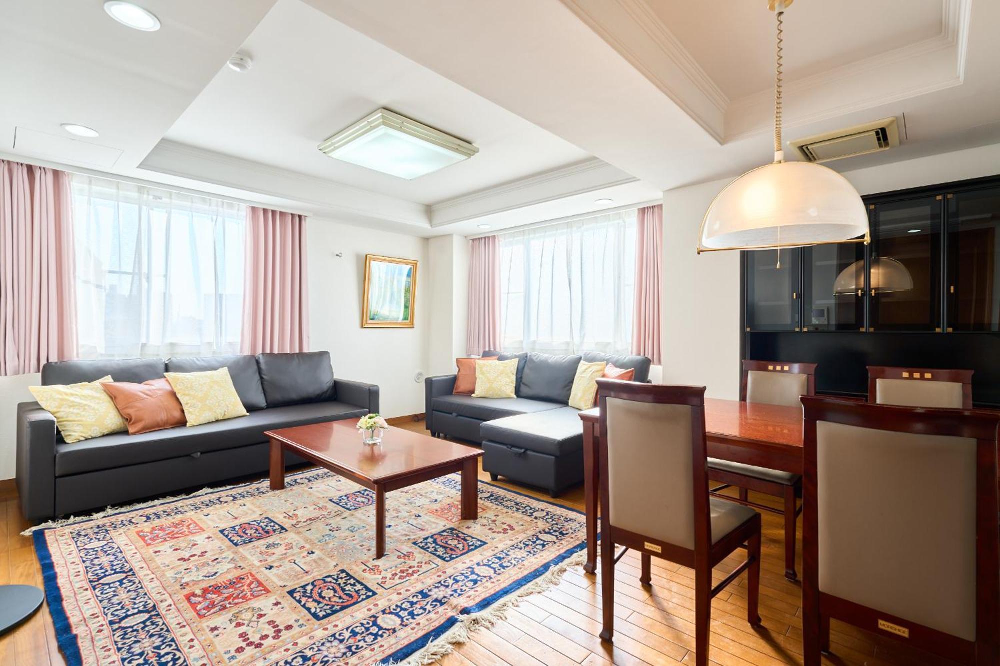 Apartment トータル140㎡/メゾネットタイプ豪華マンション/エレベーター付き/駅徒歩7分/最大16人